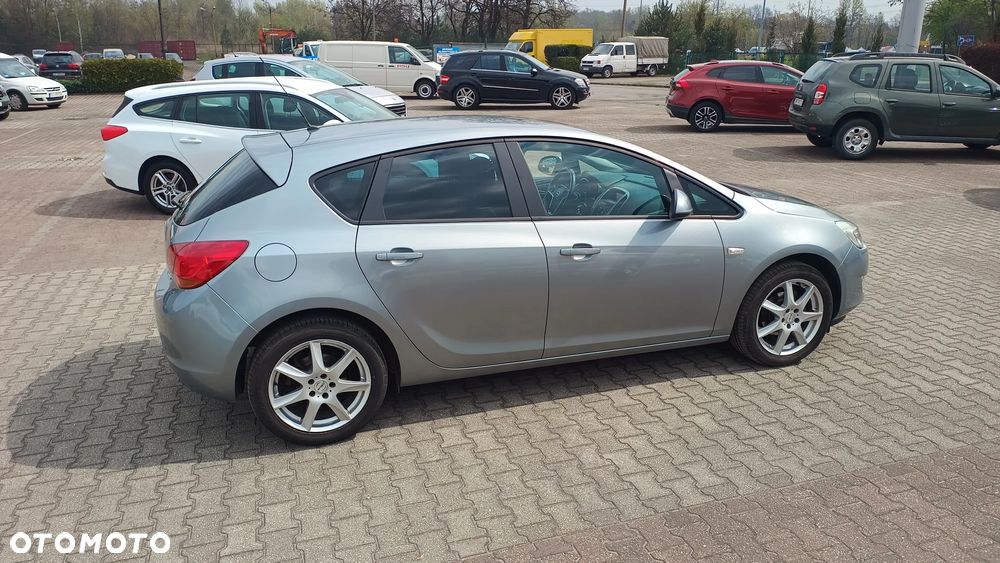 Opel Astra 1.4 T Enjoy - 3