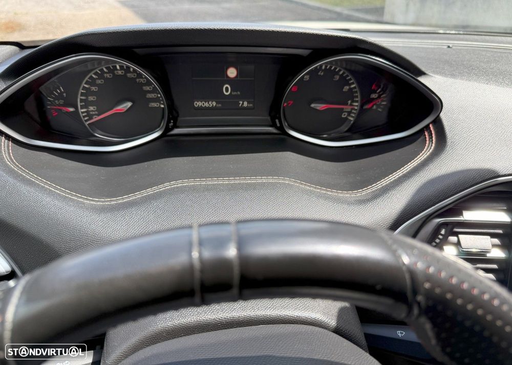 Peugeot 308 SW 1.2 PureTech GT Line - 25