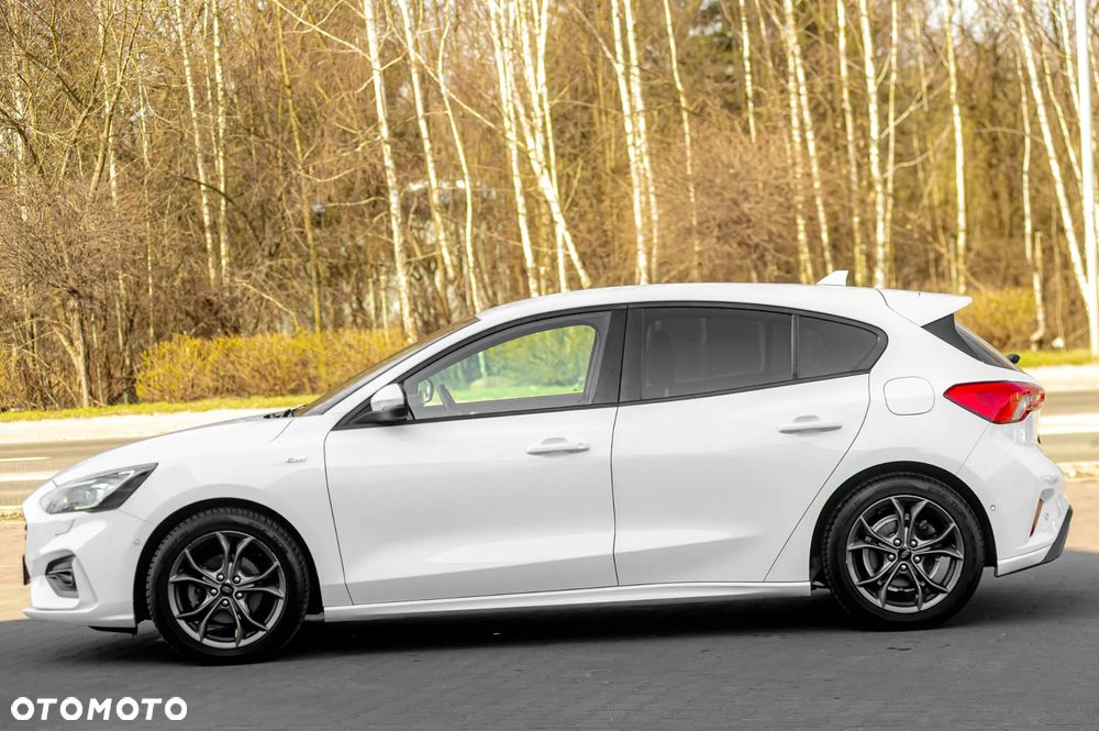 Ford Focus - 13
