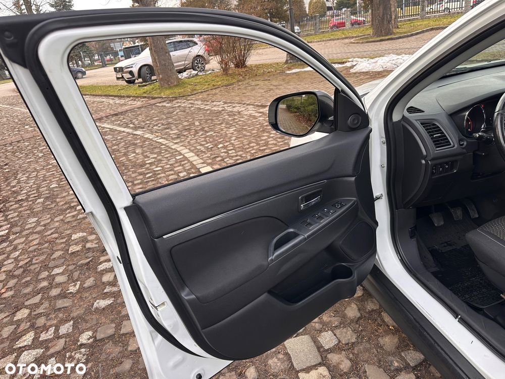 Mitsubishi ASX 1.8 DI-D 4WD Instyle - 12