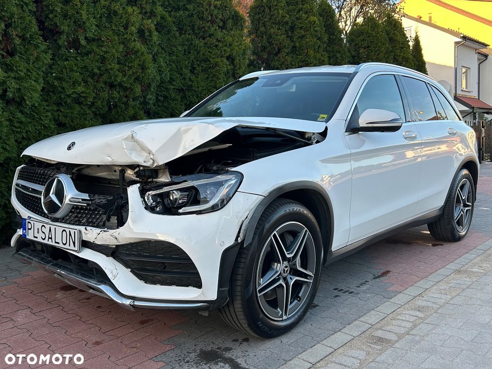 Mercedes-Benz GLC - 11