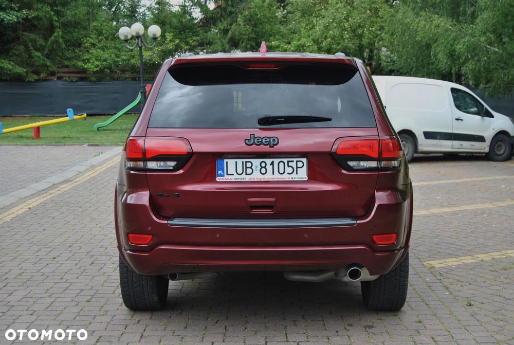 Jeep Grand Cherokee - 20