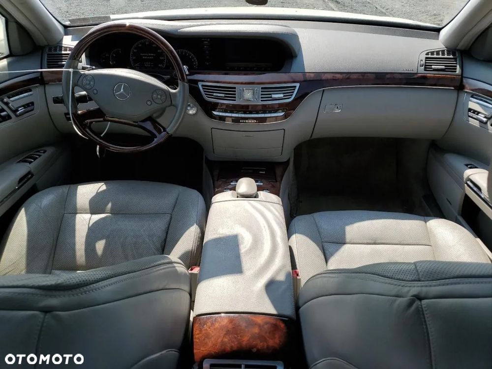 Mercedes-Benz Klasa S 400 HYBRID - 8