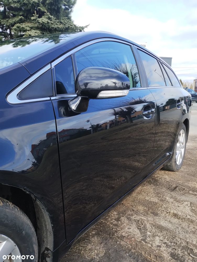 Toyota Avensis 2.0 D-4D - 6