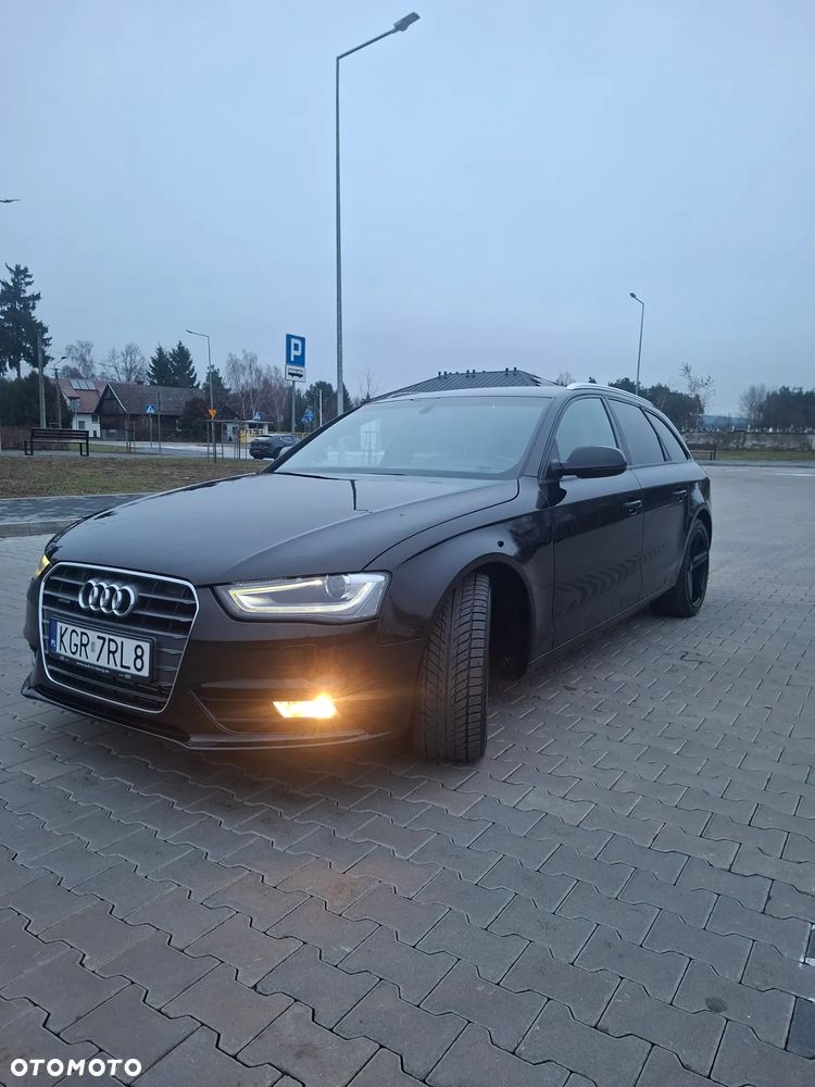 Audi A4 Avant 2.0 TDI DPF quattro S tronic S line Sportpaket - 20