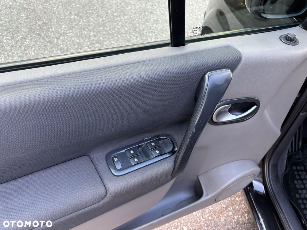 Renault Scenic - 6