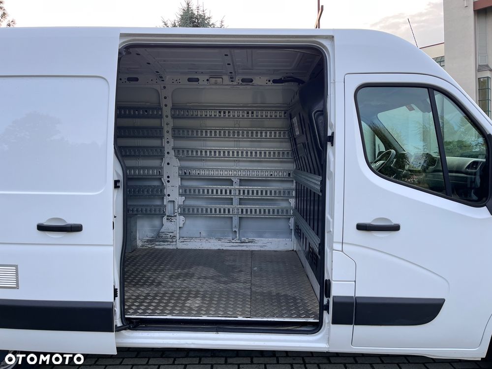 Renault Master - 22