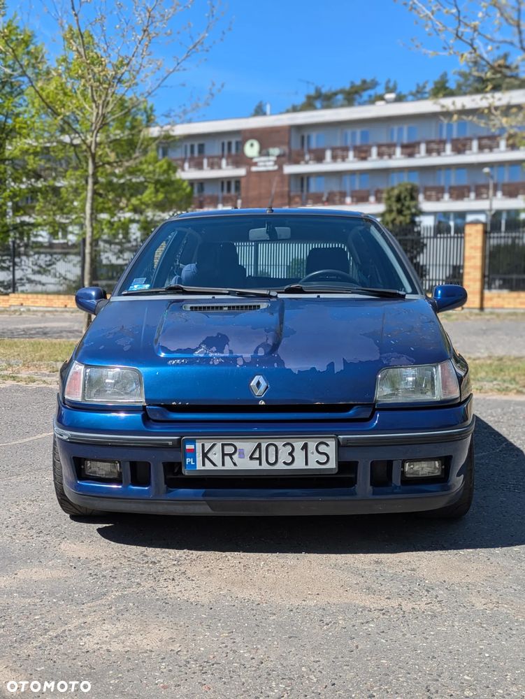 Renault Clio - 7