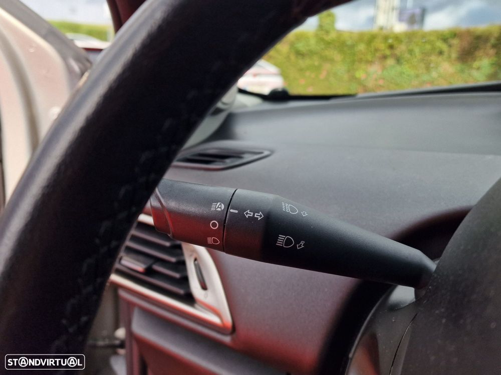 Lancia Ypsilon 1.2 S&S Platinum - 17