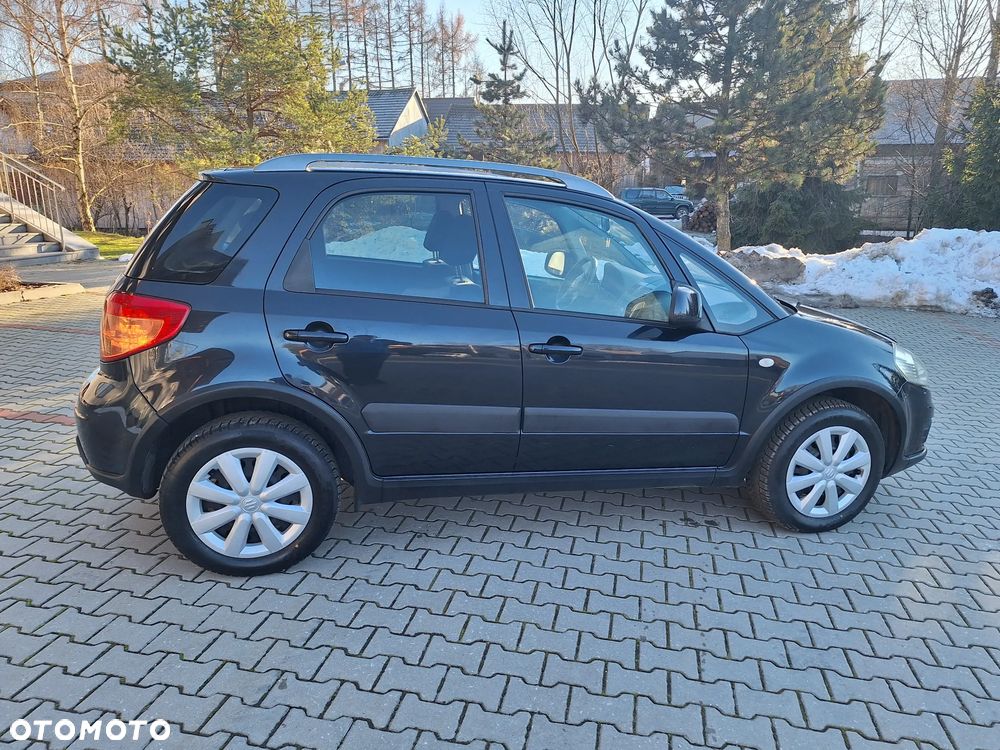 Suzuki SX4 1.6 Premium 4WD - 28