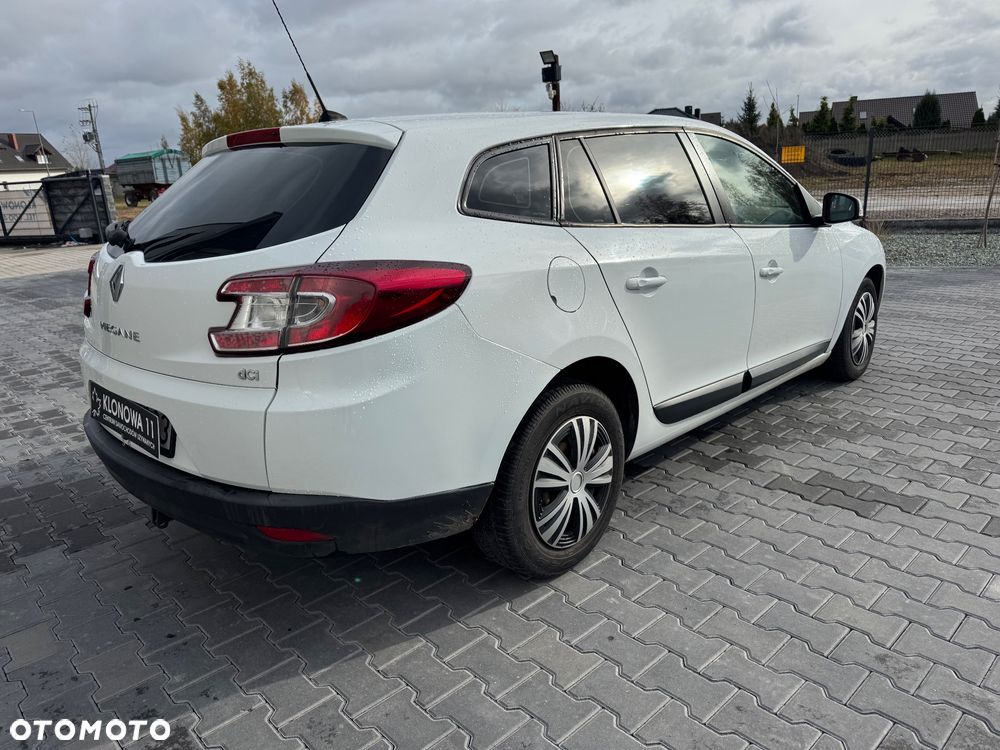 Renault Megane 1.9 dCi FAP Dynamique - 6