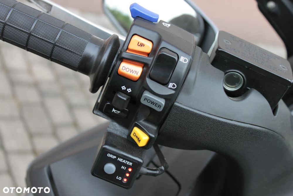Suzuki Burgman - 14