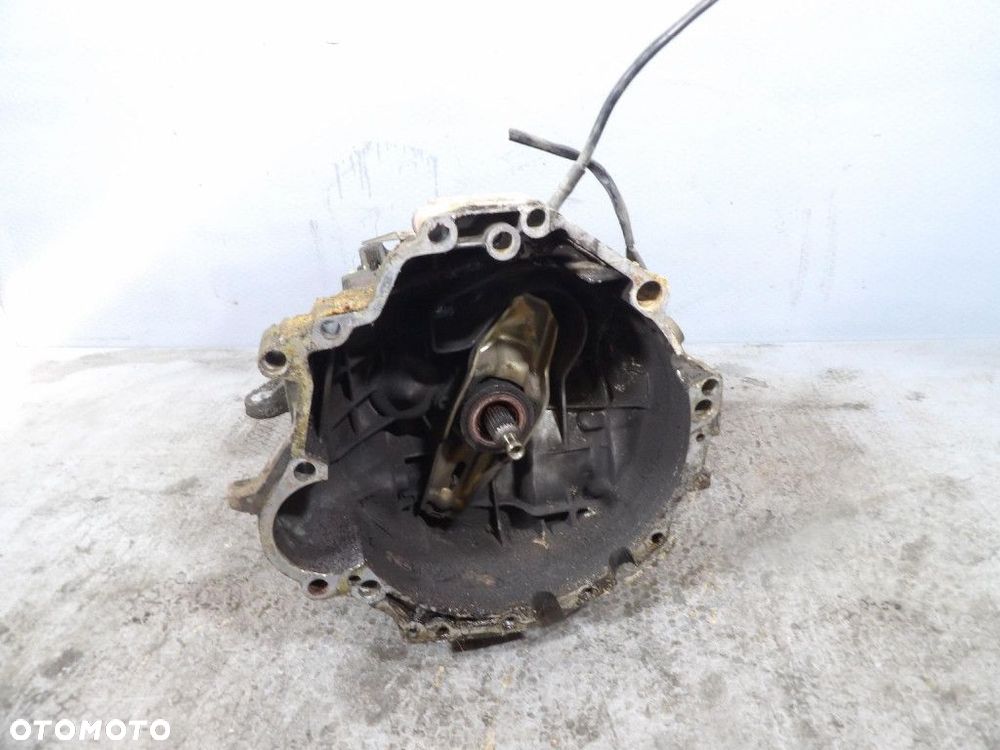 AUDI 80 B4 2.0B SKRZYNIA BIEGÓW MANUALNA CDY - 3