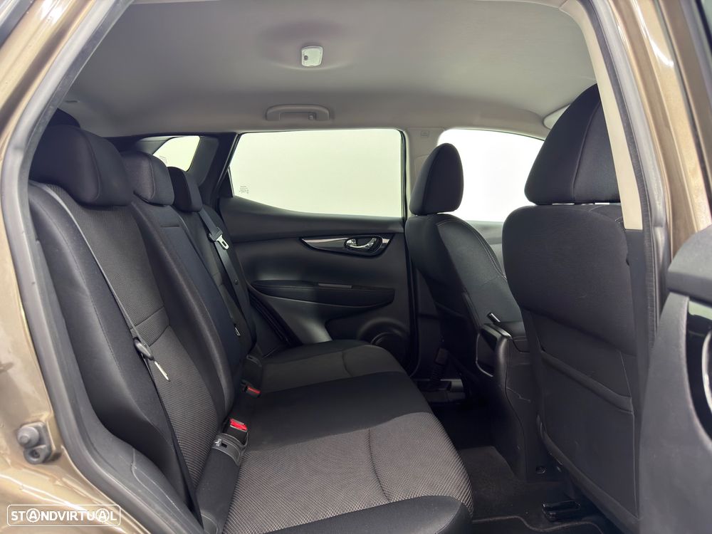 Nissan Qashqai 1.5 dCi TEKNA+ - 18