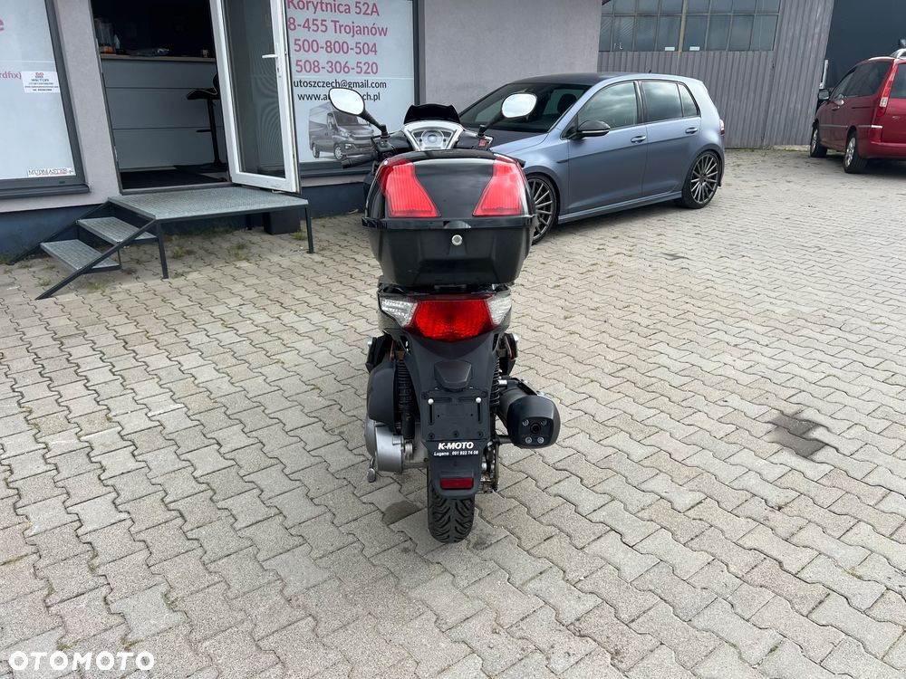 Kymco People - 5