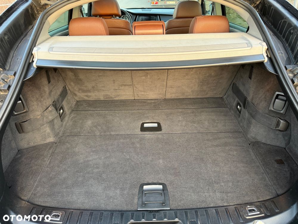 BMW 5GT 535d - 16