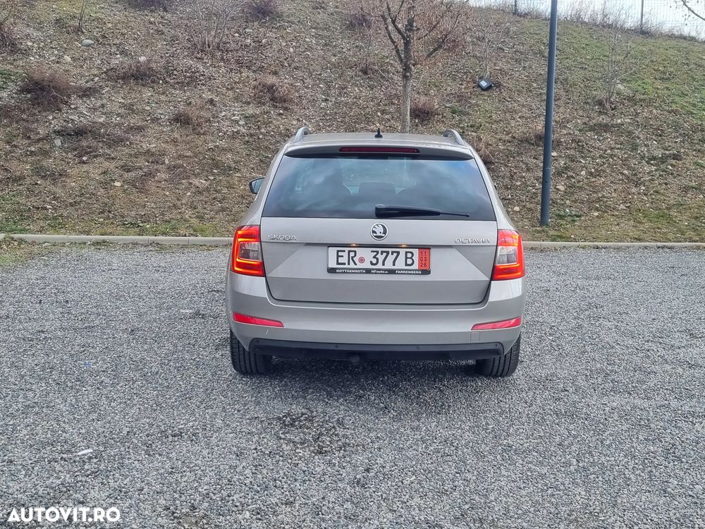 Skoda Octavia 2.0 TDI Green tec Elegance - 5
