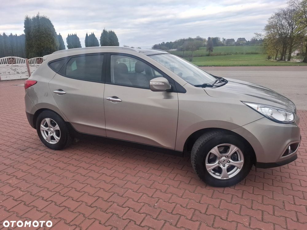 Hyundai ix35 2.0 4WD Automatik Premium - 9
