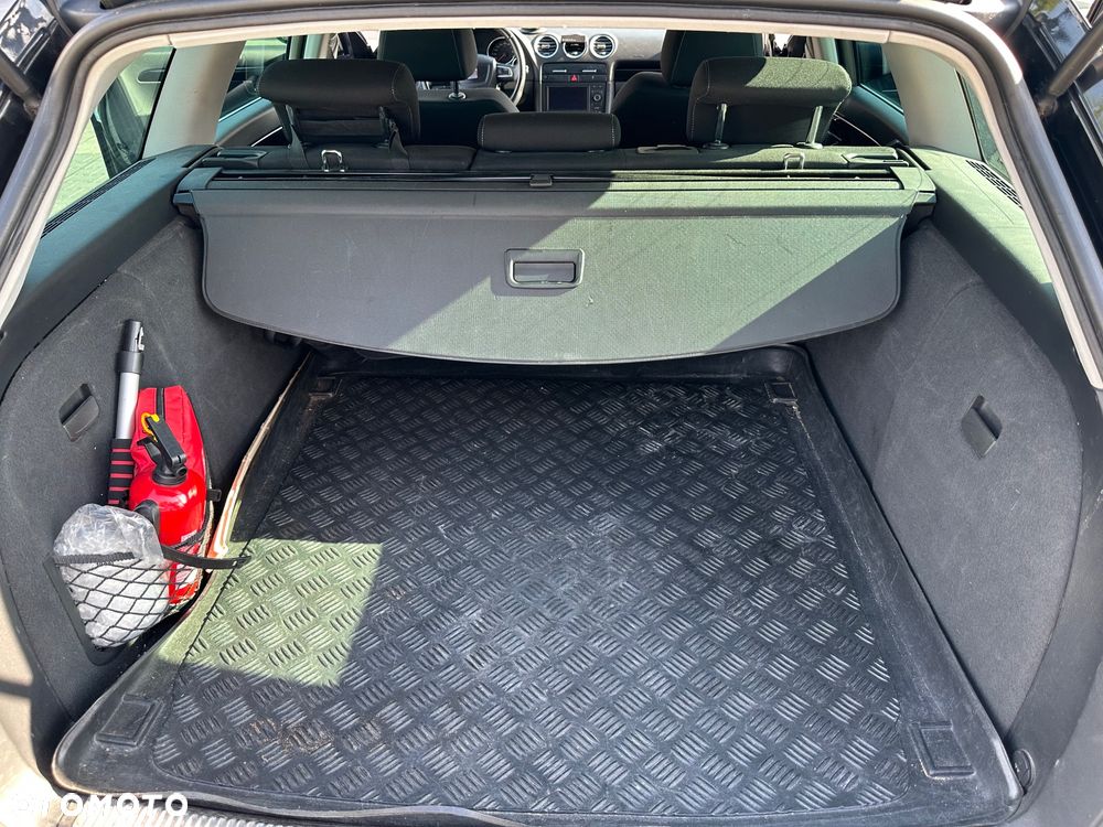Seat Exeo 2.0 TDI CR Sport - 27
