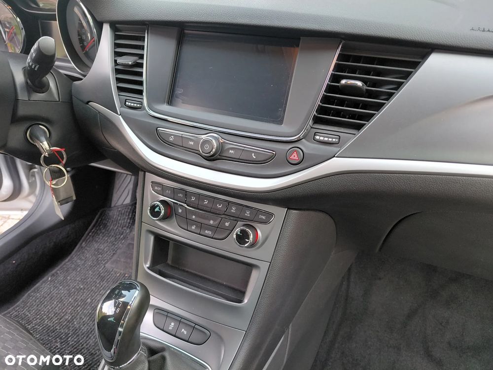 Opel Astra 1.4 T GPF Elite - 11