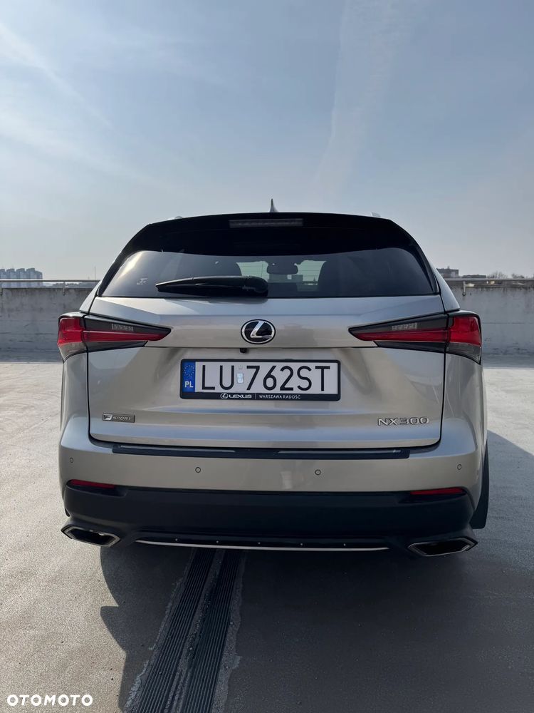 Lexus NX 300 AWD F SPORT - 6
