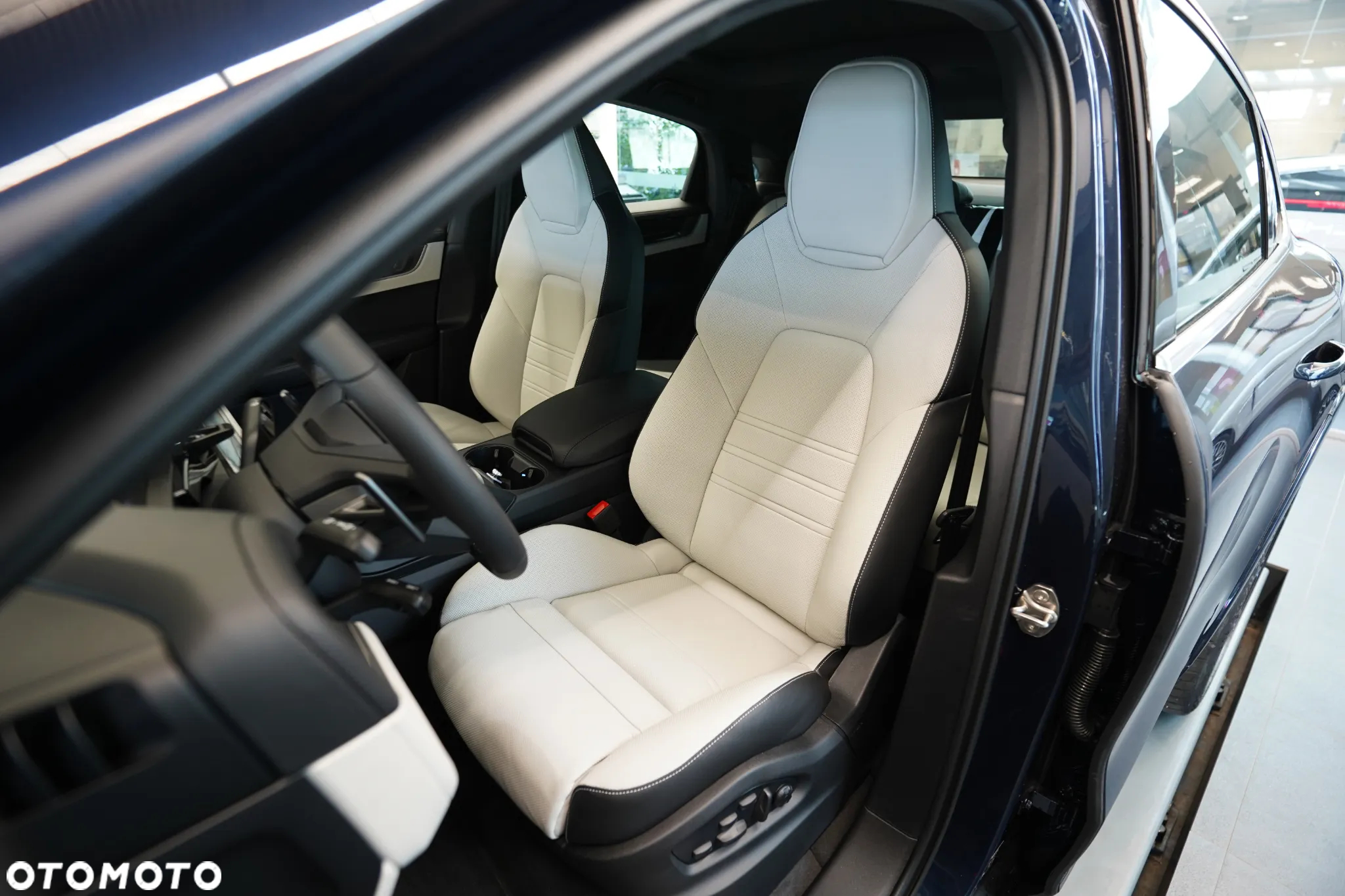 Porsche Cayenne Coupe S - 10