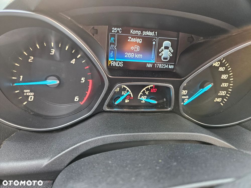 Ford Kuga 2.0 TDCi 4x4 Titanium - 30