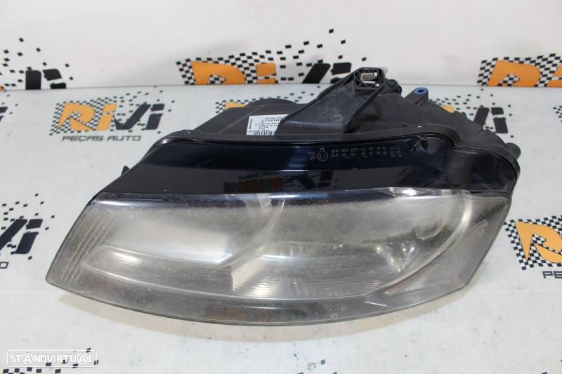 Ótica / Farol Esquerdo Audi A3 (8P1)  8P0941003ak / 1Lj009648 / 8P0 94 - 6