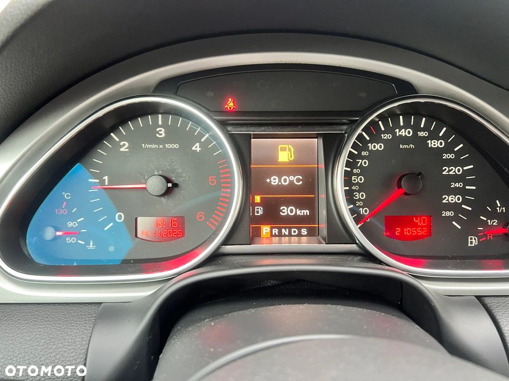 Audi Q7 3.0 TDI Quattro Tiptronic - 12