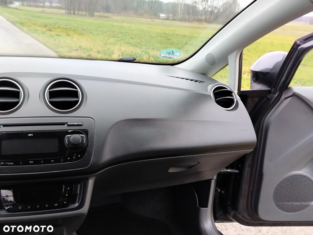 Seat Ibiza 1.4 16V Style Viva - 19