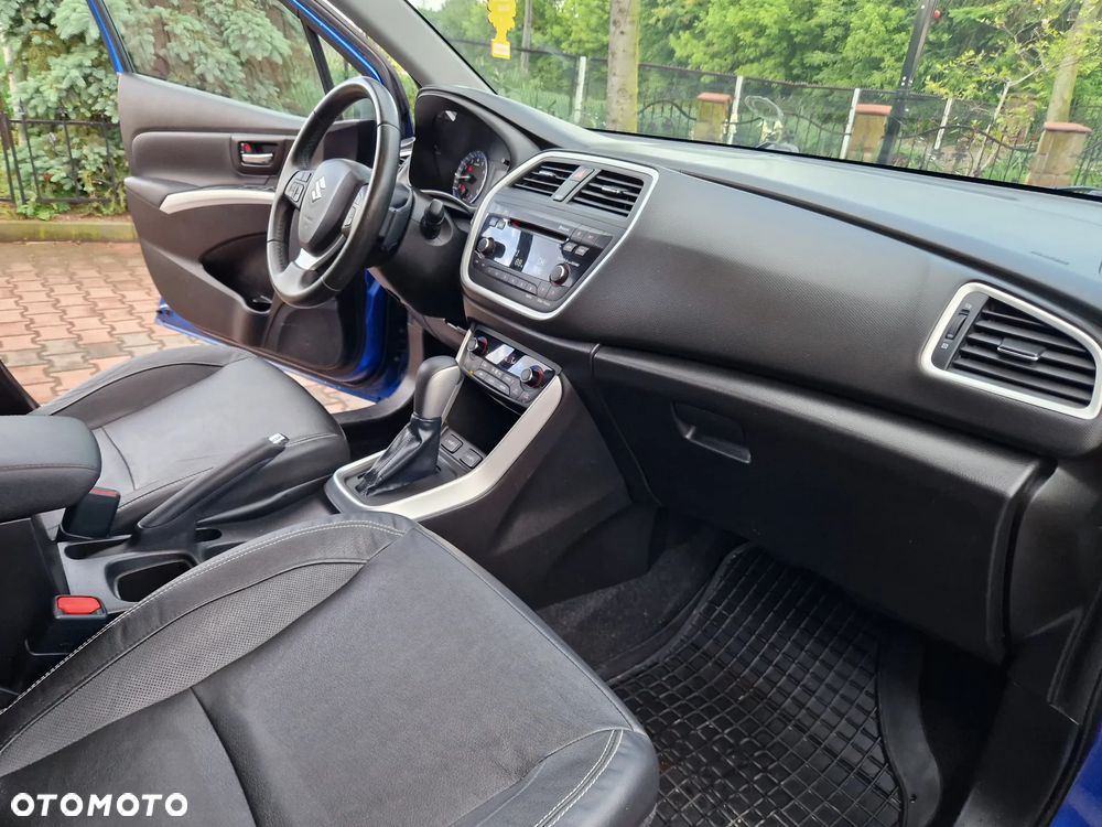 Suzuki S-Cross - 30