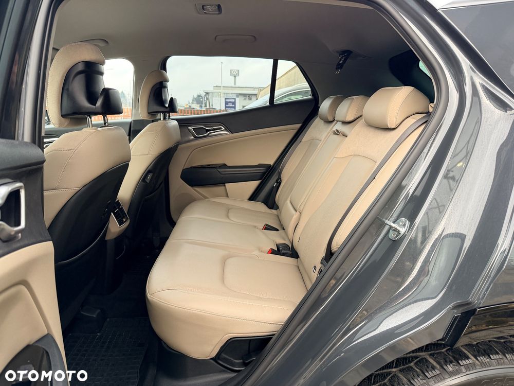 Kia Sportage 1.6 T-GDI HEV Business Line 4WD - 16