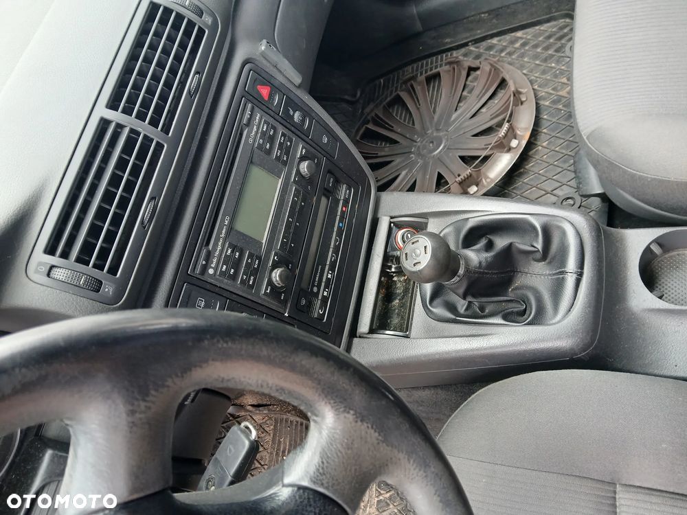 volkswagen passar B5 lift variant fotel fotele kanapa deska kokpit podsufitka boczek boczki klamka - 5