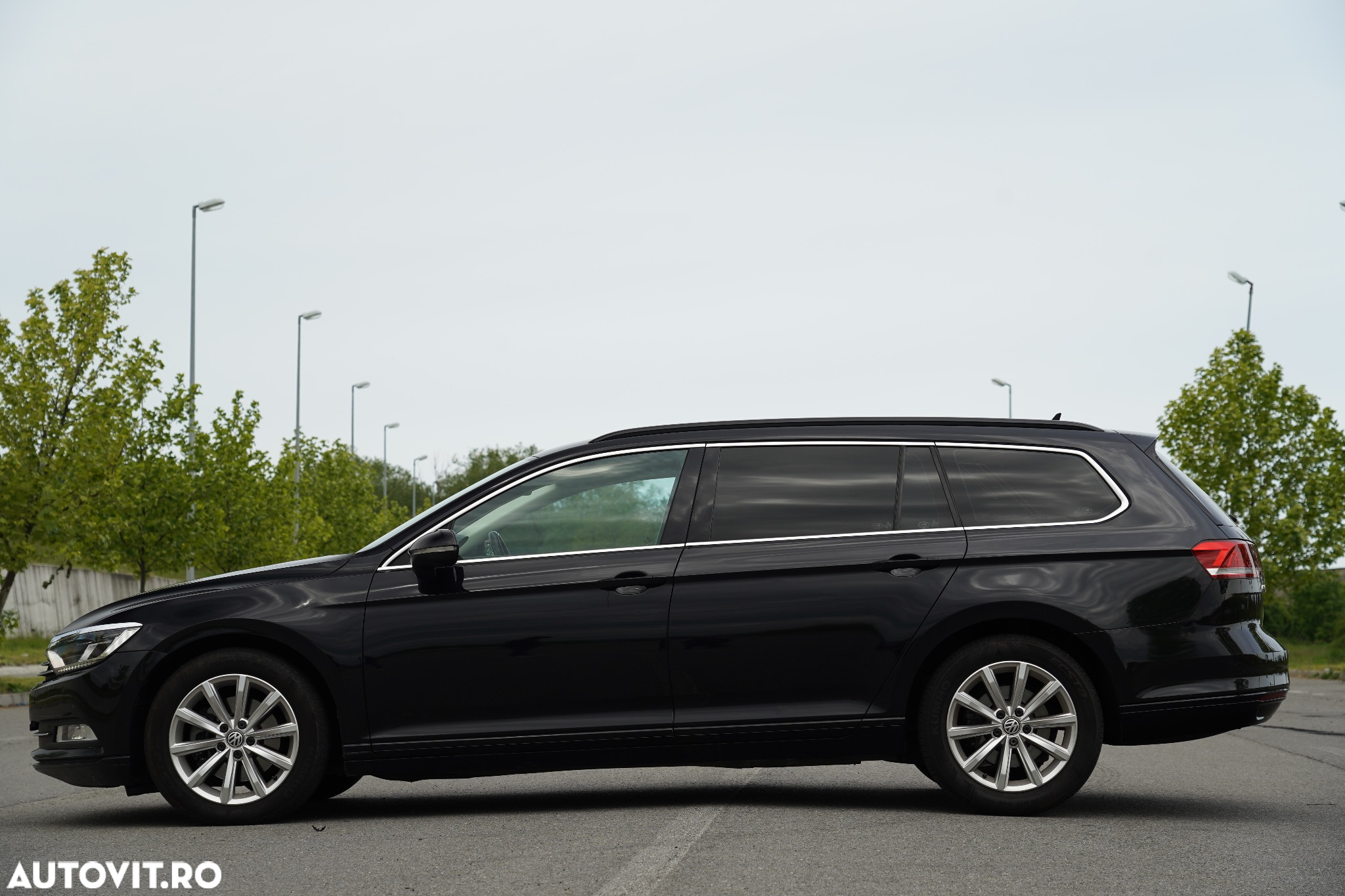 Volkswagen Passat Variant 2.0 TDI Comfortline - 18