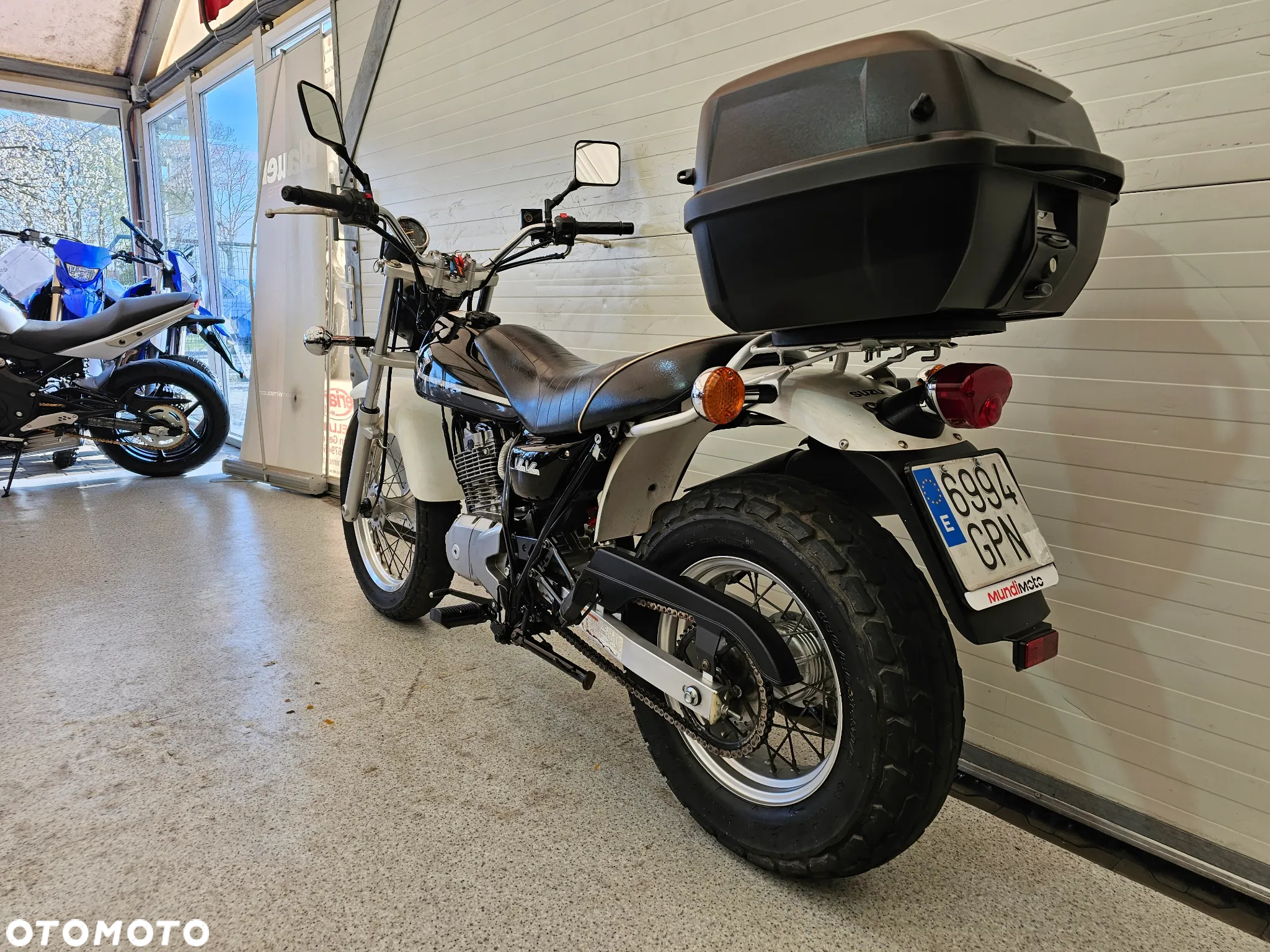 Suzuki RV - 7