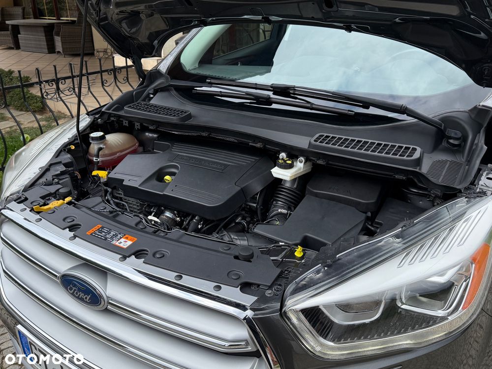 Ford Kuga 2.0 TDCi 4x4 Titanium - 40