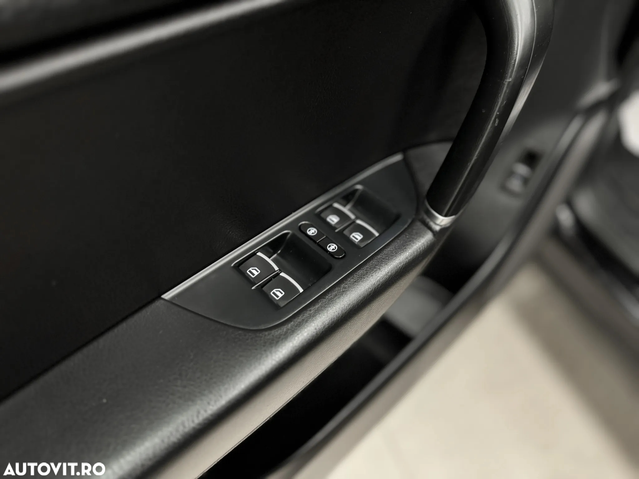 Volkswagen Touareg V6 TDI BMT Supreme Plus - 24