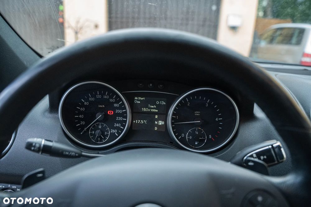 Mercedes-Benz ML 320 CDI 4-Matic - 24