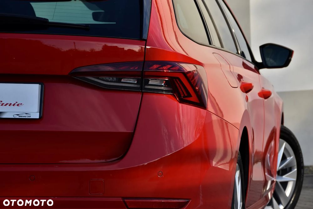 Skoda Octavia 1.5 TSI ACT Ambition - 11