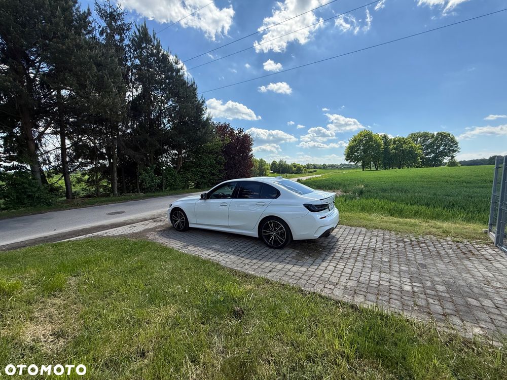 BMW Seria 3 330i xDrive M Sport - 40