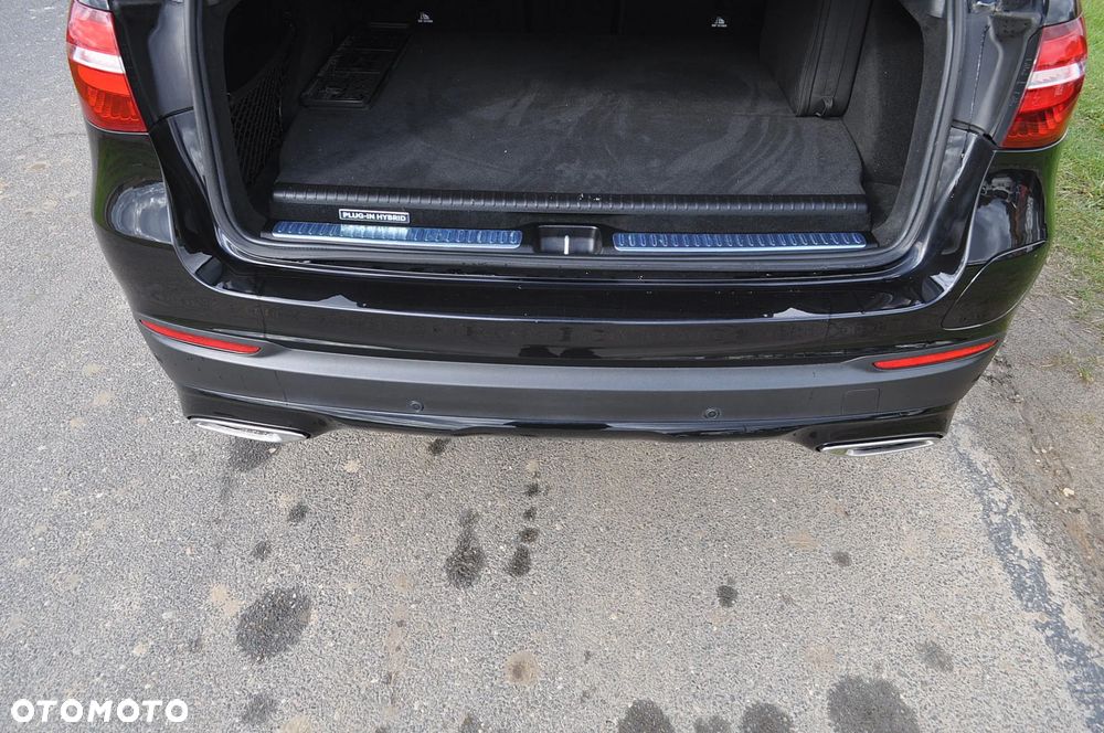 Mercedes-Benz GLC 350 e 4Matic 7G-TRONIC AMG Line - 16