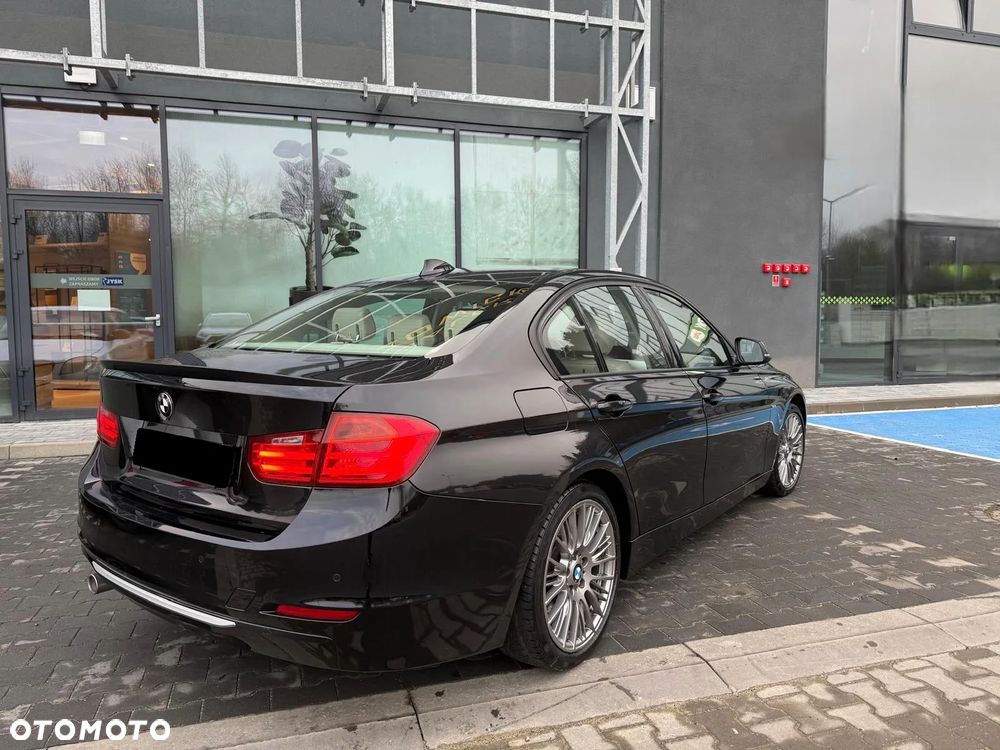 BMW Seria 3 318d Modern Line - 5