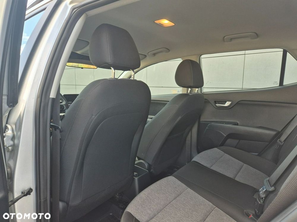 Kia Stonic 1.2 M - 15