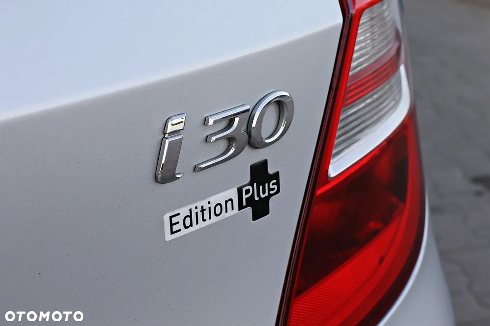 Hyundai i30 - 23