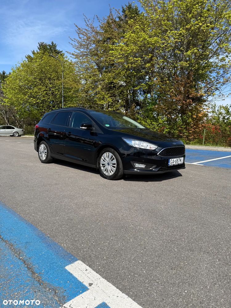 Ford Focus 1.0 EcoBoost Trend - 9