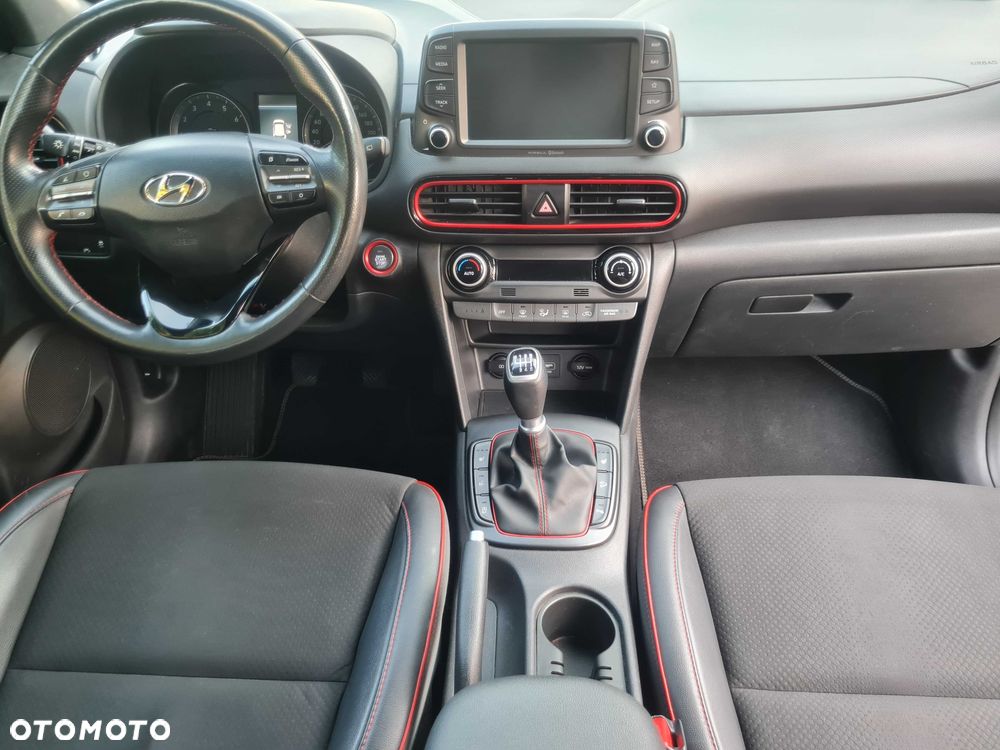 Hyundai Kona - 4
