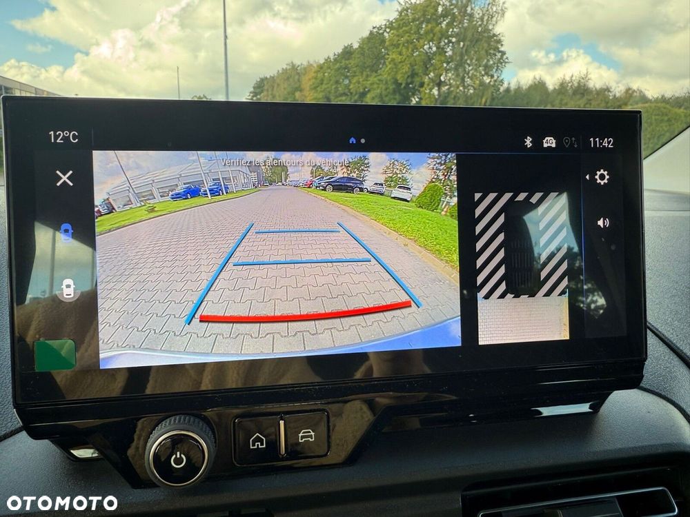 Opel Combo Combo Kombi Edition Plus 1.2 PureTech 110 KM S&S MT6 - 17