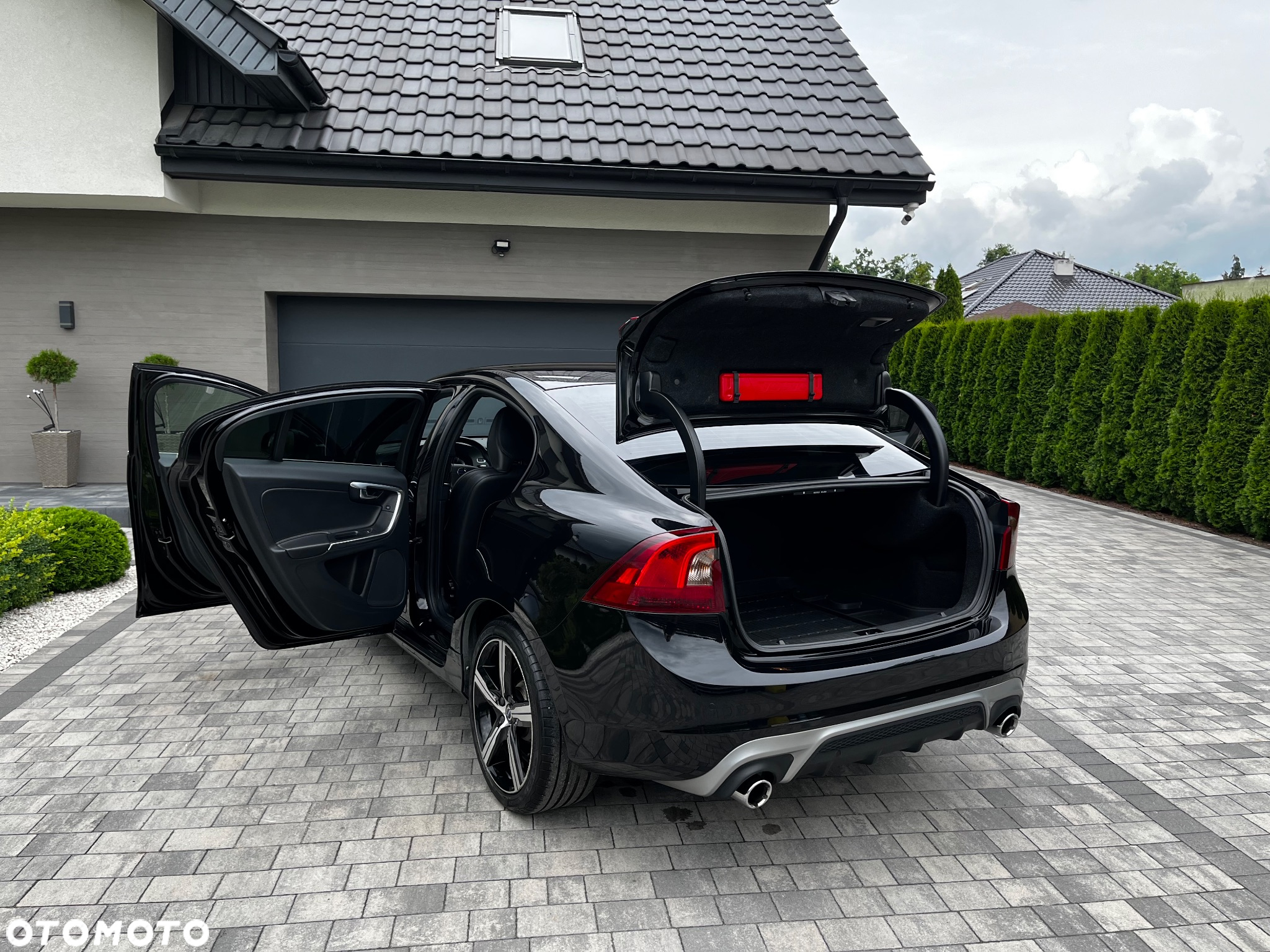 Volvo S60 D4 Drive-E R-Design Momentum - 13
