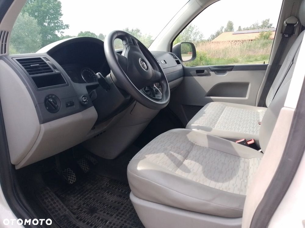 Volkswagen Transporter L2H1 - 11