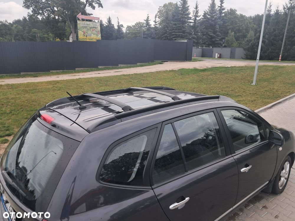 Kia Carens 2.0 CRDi Tour - 6